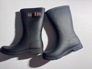 Chooka womens Waterproof Black Rubber Mid-Calf Rain Boots Pull-On Buckle